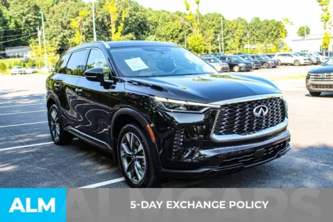 More photos of 2023 INFINITI QX60 LUXE at ALM Mall of Georgia, GA
