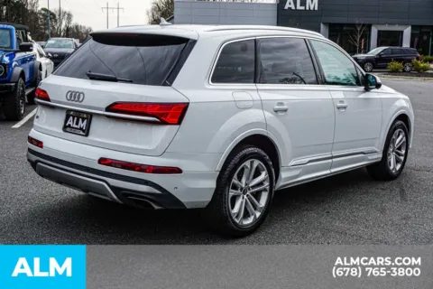 More photos of 2025 Audi Q7 55 Premium Plus at ALM Mall of Georgia, GA
