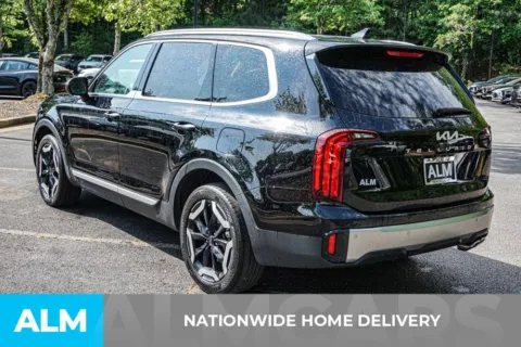 More photos of 2025 Kia Telluride S at ALM Mall of Georgia, GA