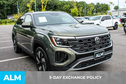 Another view of 2026 Volkswagen Atlas Cross Sport 2.0T SE w/Technology for sale in Buford, GA at ALM Mall of Georgia