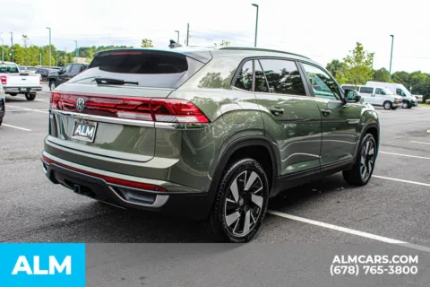 More photos of 2026 Volkswagen Atlas Cross Sport 2.0T SE w/Technology at ALM Mall of Georgia, GA