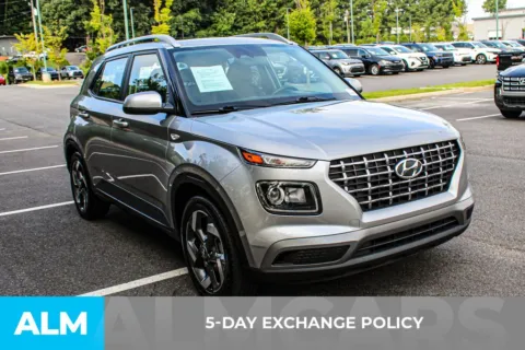 Another view of 2024 Hyundai Venue SEL for sale in Buford, GA at ALM Mall of Georgia