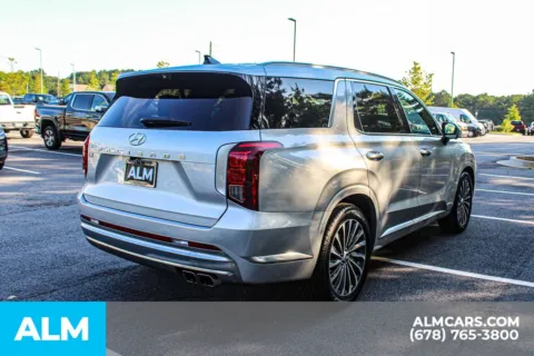 More photos of 2024 Hyundai Palisade Calligraphy at ALM Mall of Georgia, GA