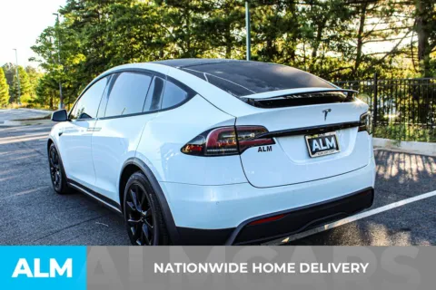 More photos of 2023 Tesla Model X Standard Range at ALM Mall of Georgia, GA