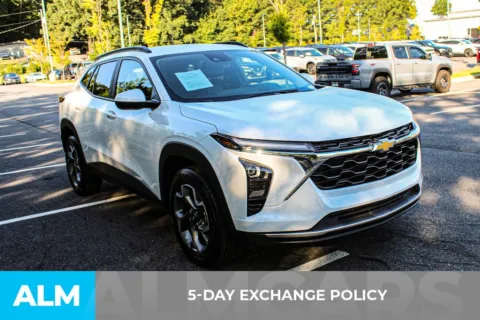 Another view of 2025 Chevrolet Trax LT for sale in Buford, GA at ALM Mall of Georgia
