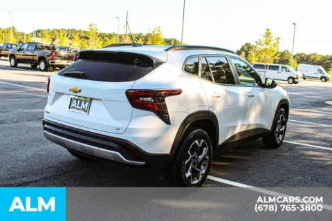 More photos of 2025 Chevrolet Trax LT at ALM Mall of Georgia, GA