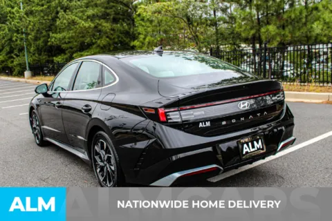 More photos of 2025 Hyundai Sonata SEL at ALM Mall of Georgia, GA