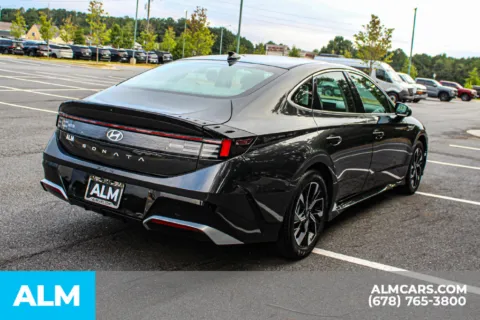 More photos of 2025 Hyundai Sonata SEL at ALM Mall of Georgia, GA