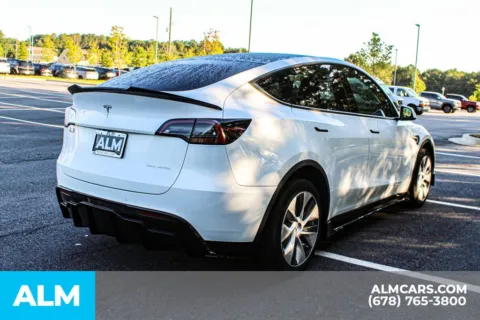 More photos of 2022 Tesla Model Y Long Range at ALM Mall of Georgia, GA