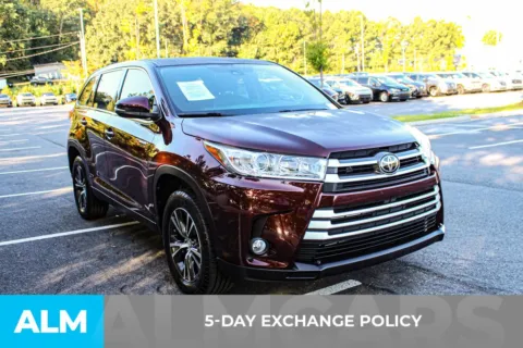 Another view of 2019 Toyota Highlander LE Plus for sale in Buford, GA at ALM Mall of Georgia