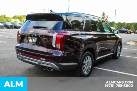 More photos of 2024 Hyundai Palisade SEL at ALM Mall of Georgia, GA