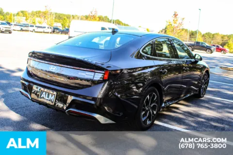 More photos of 2025 Hyundai Sonata SEL at ALM Mall of Georgia, GA