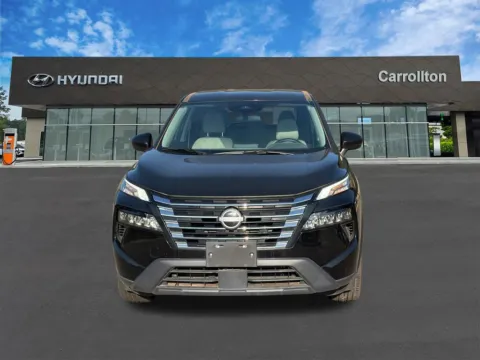 Photos of 2025 Nissan Rogue SV for sale in Carrollton, GA at Carrollton Hyundai