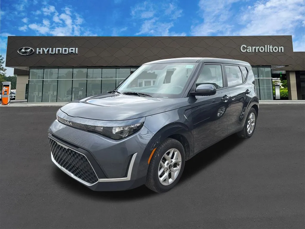 Gray 2025 Kia Soul LX for sale in Carrollton, GA