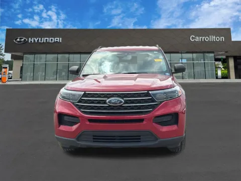 Photos of 2022 Ford Explorer XLT for sale in Carrollton, GA at Carrollton Hyundai