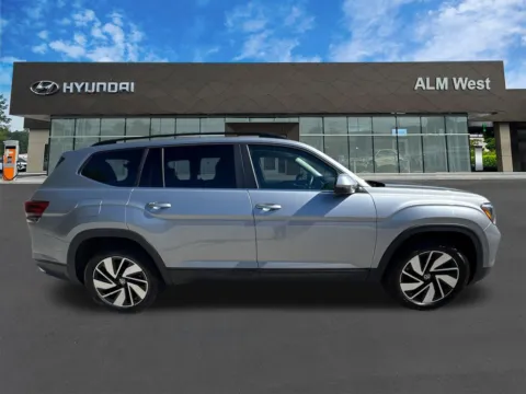 More photos of 2025 Volkswagen Atlas 2.0T SE w/Technology at Carrollton Hyundai, GA