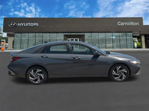 More photos of 2025 Hyundai Elantra SEL Sport at Carrollton Hyundai, GA