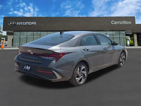 More photos of 2025 Hyundai Elantra SEL Sport at Carrollton Hyundai, GA
