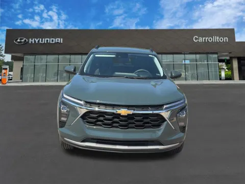 Photos of 2025 Chevrolet Trax LT for sale in Carrollton, GA at Carrollton Hyundai
