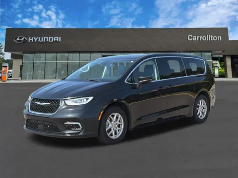 Black 2023 Chrysler Pacifica Touring L for sale in Carrollton, GA