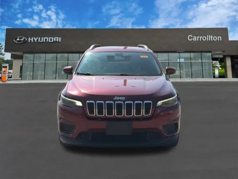 Photos of 2020 Jeep Cherokee Latitude for sale in Carrollton, GA at Carrollton Hyundai