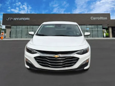 Photos of 2025 Chevrolet Malibu LT for sale in Carrollton, GA at Carrollton Hyundai