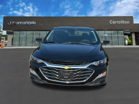 Photos of 2025 Chevrolet Malibu LT for sale in Carrollton, GA at Carrollton Hyundai