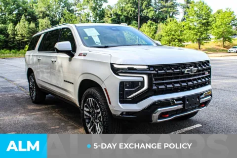 More photos of 2025 Chevrolet Suburban Z71 at ALM Gwinnett, GA