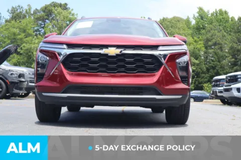 More photos of 2025 Chevrolet Trax LT at ALM Gwinnett, GA