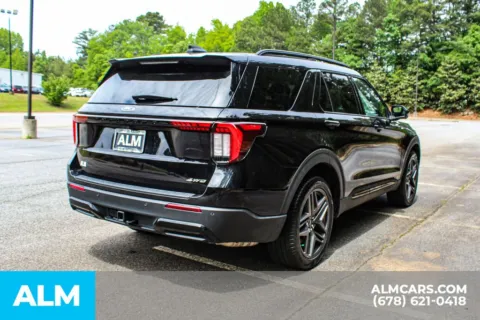 More photos of 2025 Ford Explorer ST-Line at ALM Gwinnett, GA