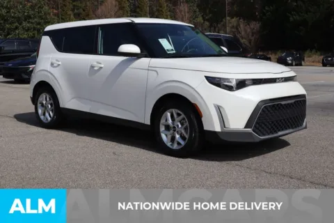 More photos of 2024 Kia Soul LX at ALM Gwinnett, GA