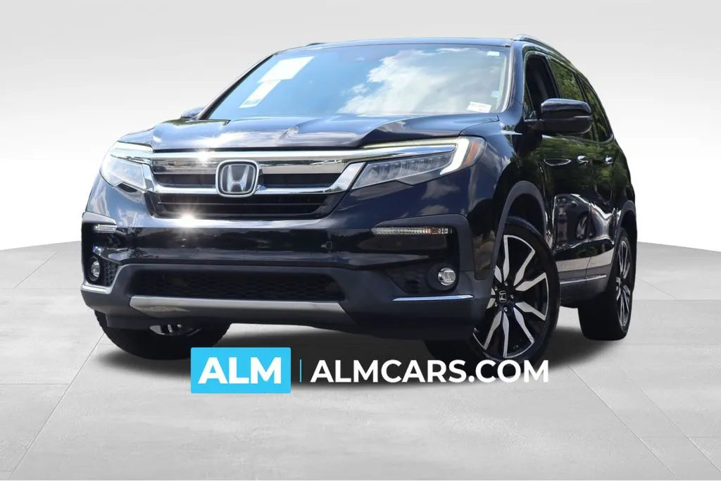 Black 2019 Honda Pilot Touring for sale in Duluth, GA