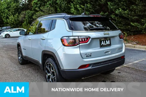 More photos of 2025 Jeep Compass Limited at ALM Gwinnett, GA