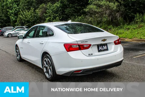 More photos of 2024 Chevrolet Malibu LT at ALM Gwinnett, GA