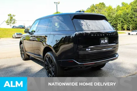 More photos of 2025 Land Rover Range Rover SE at ALM Gwinnett, GA