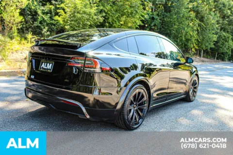 More photos of 2022 Tesla Model X at ALM Gwinnett, GA