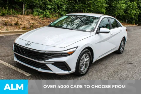 Photos of 2025 Hyundai Elantra SE for sale in Duluth, GA at ALM Gwinnett