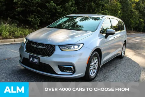 Photos of 2023 Chrysler Pacifica Touring L for sale in Duluth, GA at ALM Gwinnett