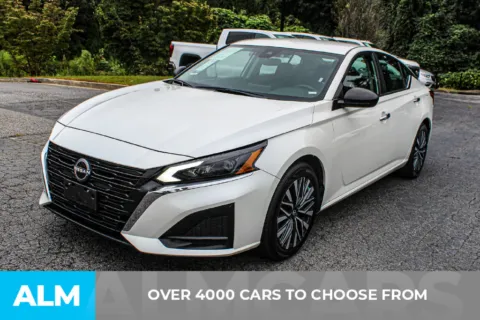 Photos of 2024 Nissan Altima 2.5 SV for sale in Duluth, GA at ALM Gwinnett