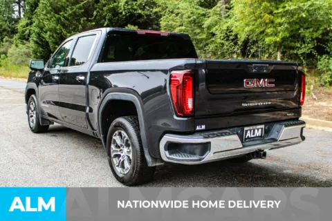 More photos of 2025 GMC Sierra 1500 SLT at ALM Gwinnett, GA