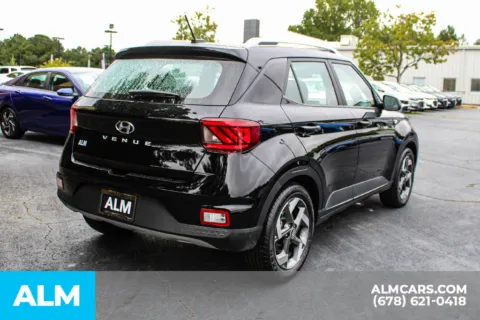 More photos of 2025 Hyundai Venue SEL at ALM Gwinnett, GA