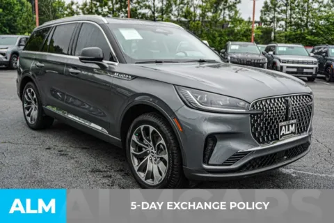 More photos of 2025 Lincoln Aviator Reserve at ALM Kennesaw, GA