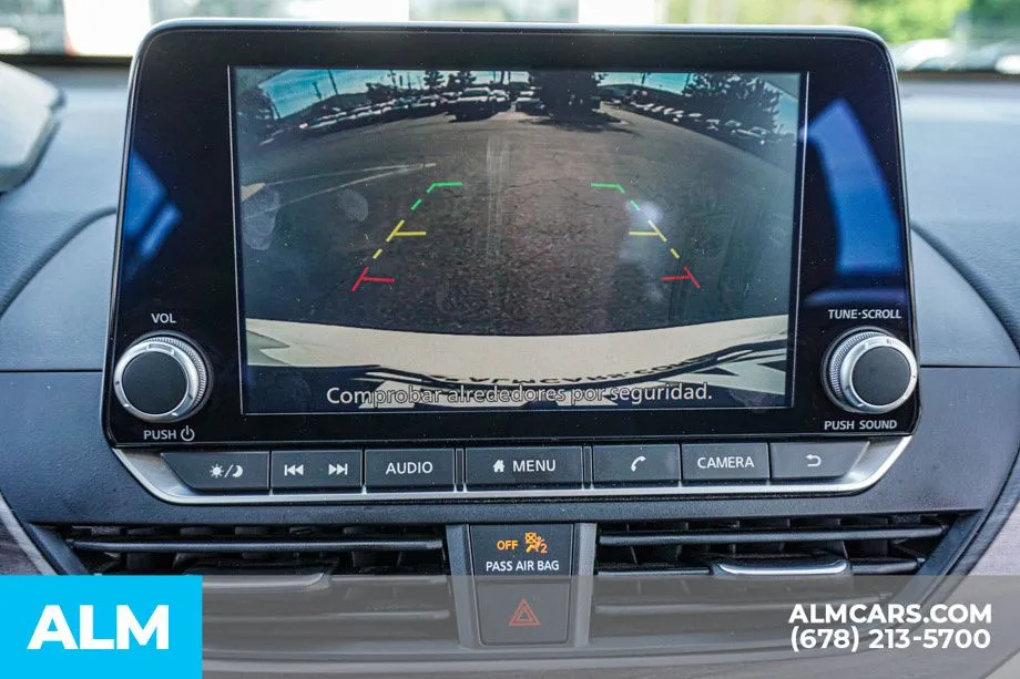 2025 Nissan Altima SV - Photo 35