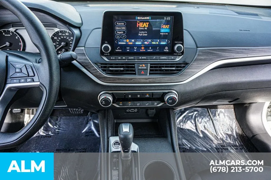 2025 Nissan Altima SV - Photo 38