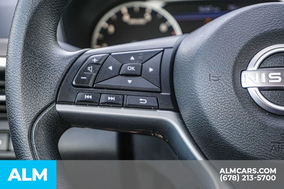 2025 Nissan Altima SV - Photo 29