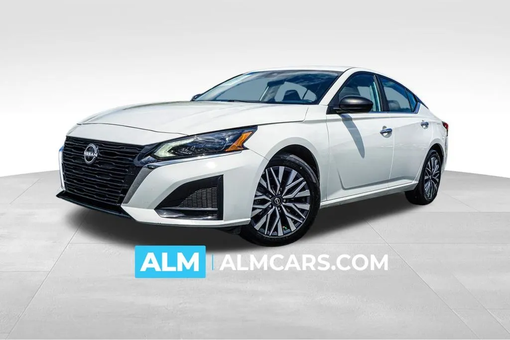 White 2025 Nissan Altima 2.5 SV for sale in Kennesaw, GA