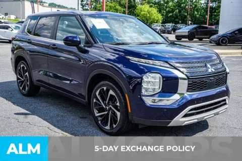 More photos of 2024 Mitsubishi Outlander SE at ALM Kennesaw, GA