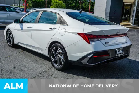 More photos of 2024 Hyundai Elantra Limited at ALM Kennesaw, GA