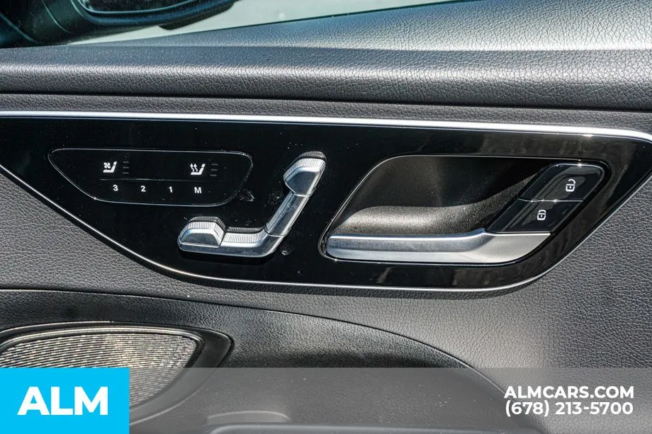 2025 Mercedes-Benz C-Class Sedan C 300 - Photo 57
