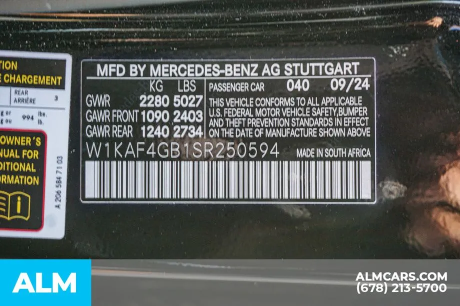 2025 Mercedes-Benz C-Class Sedan C 300 - Photo 61